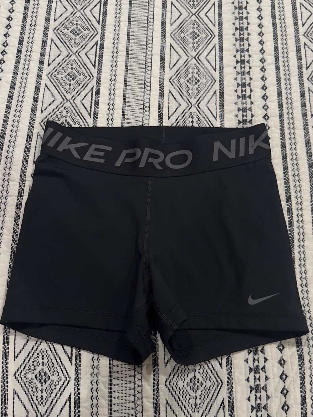 Women's Nike 3" Pro Short - CZ9857-014 Size S NWT - Picture 4 of 6